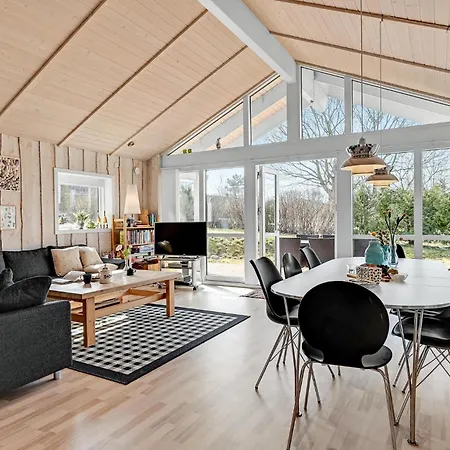 3 Bedroom Amazing In *